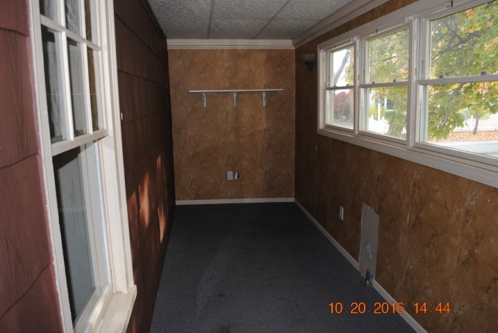 26 Linden Street Rochester, NH 03867 - Photo 6 of 10