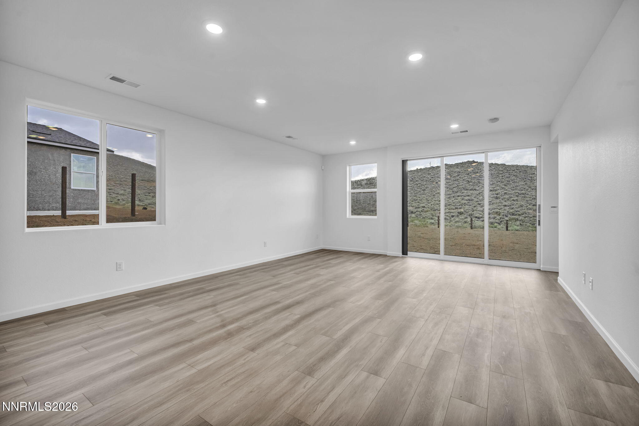 820 Kess Way, Unit LOT 19 Reno, NV 89506 - Photo 8 of 19 7-web-or-mls-585-e-patrician-dr