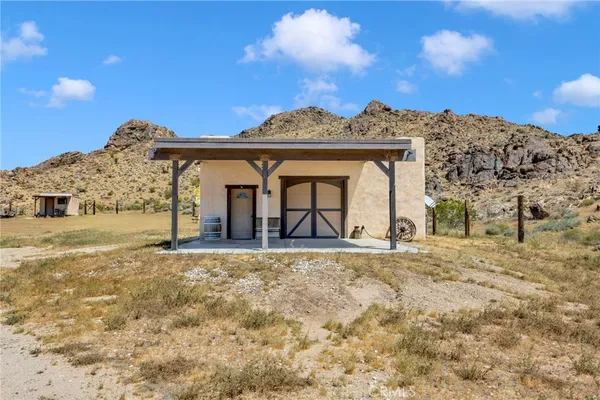 $225,000 | 31542 Spinel Street, Lucerne Valley, CA 92356
