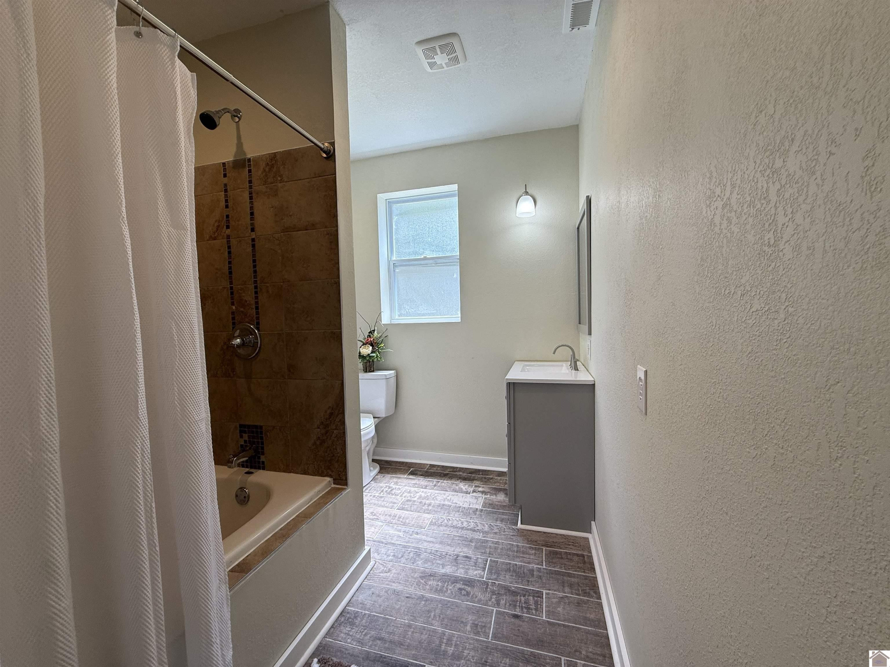 307 3rd Street Hazel, KY 42049 - Photo 21 of 44 Primary Bath