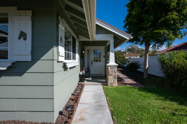 a house view with a outdoor space