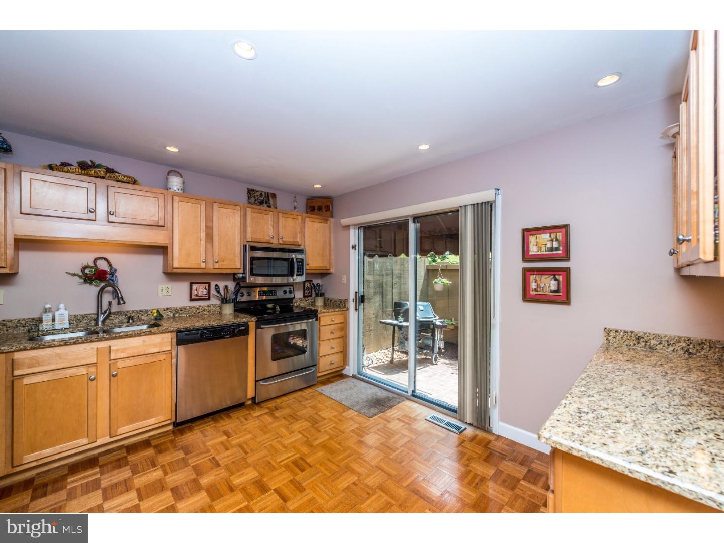 155 Merion Lane Reading, PA 19607 - Photo 4 of 25 Gallery Image 4