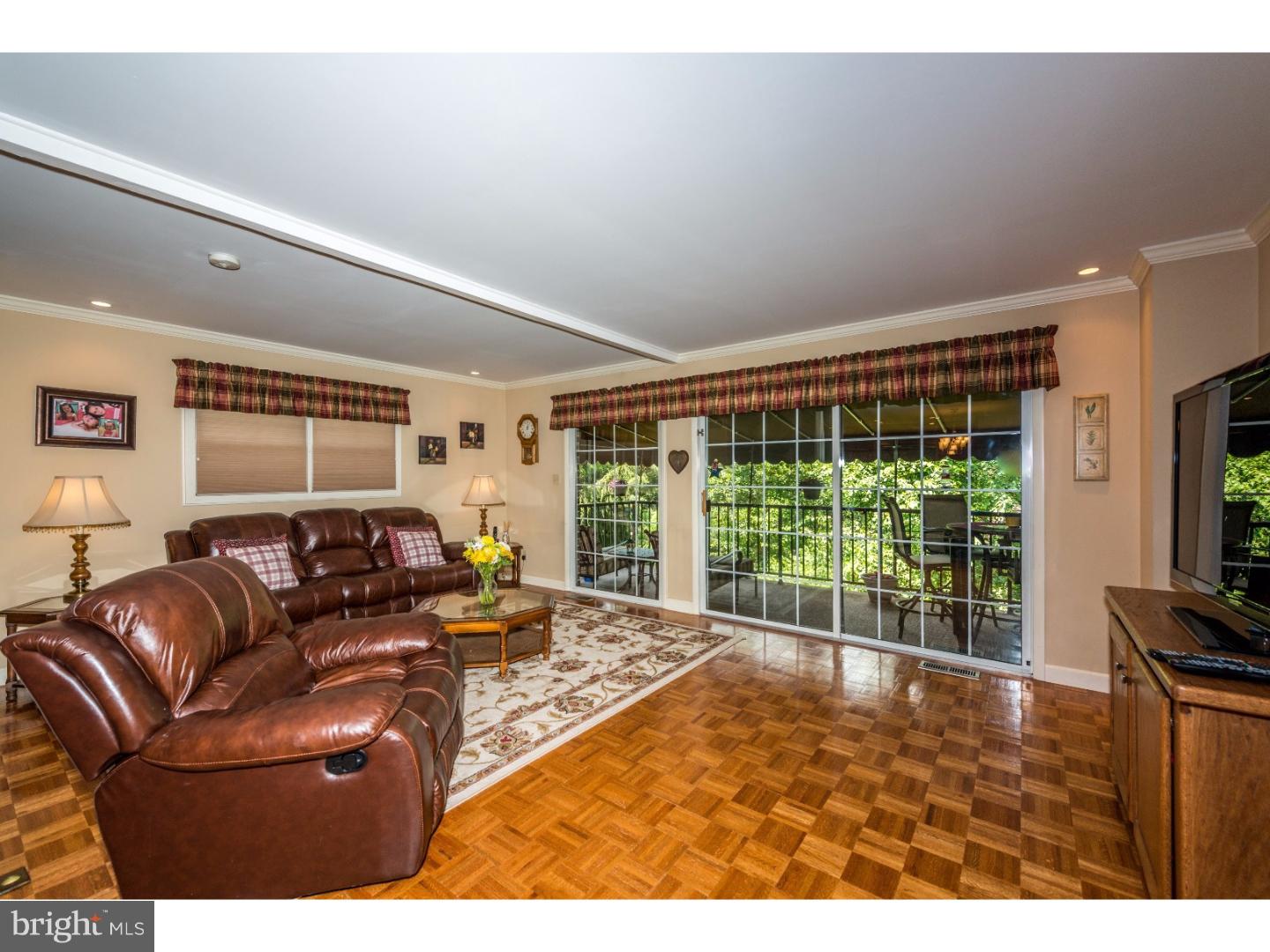 155 Merion Lane Reading, PA 19607 - Photo 7 of 25 Gallery Image 7