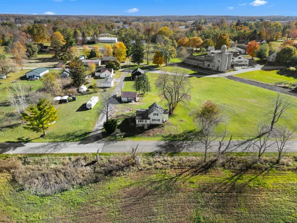 $39,999 | 219 North Hayward Street, Montgomery, MI 49255