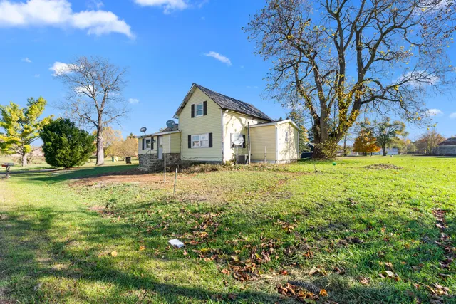 $45,000 | 219 North Hayward Street, Montgomery, MI 49255