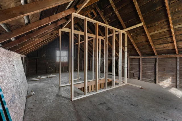 $45,000 | 219 North Hayward Street, Montgomery, MI 49255