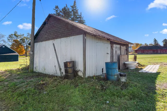 $45,000 | 219 North Hayward Street, Montgomery, MI 49255