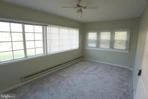 $1,275 | 1000 Edmondson Avenue, Unit 4, Catonsville, MD 21228