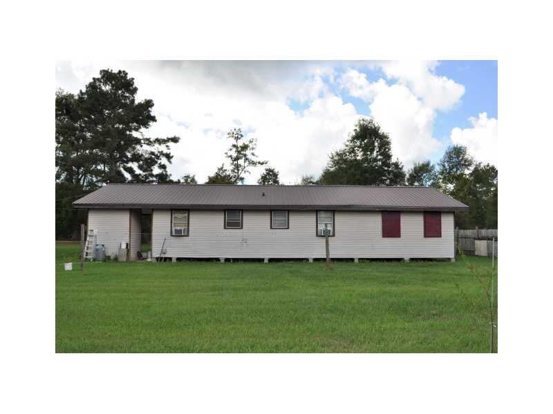 62217 Poole's Bluff Road Bogalusa, LA 70427 - Photo 2 of 6 Gallery Image 2