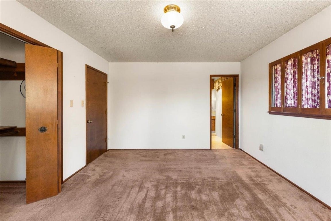 205 Humbug Road Yreka, CA 96097 - Photo 16 of 32 Gallery Image 16