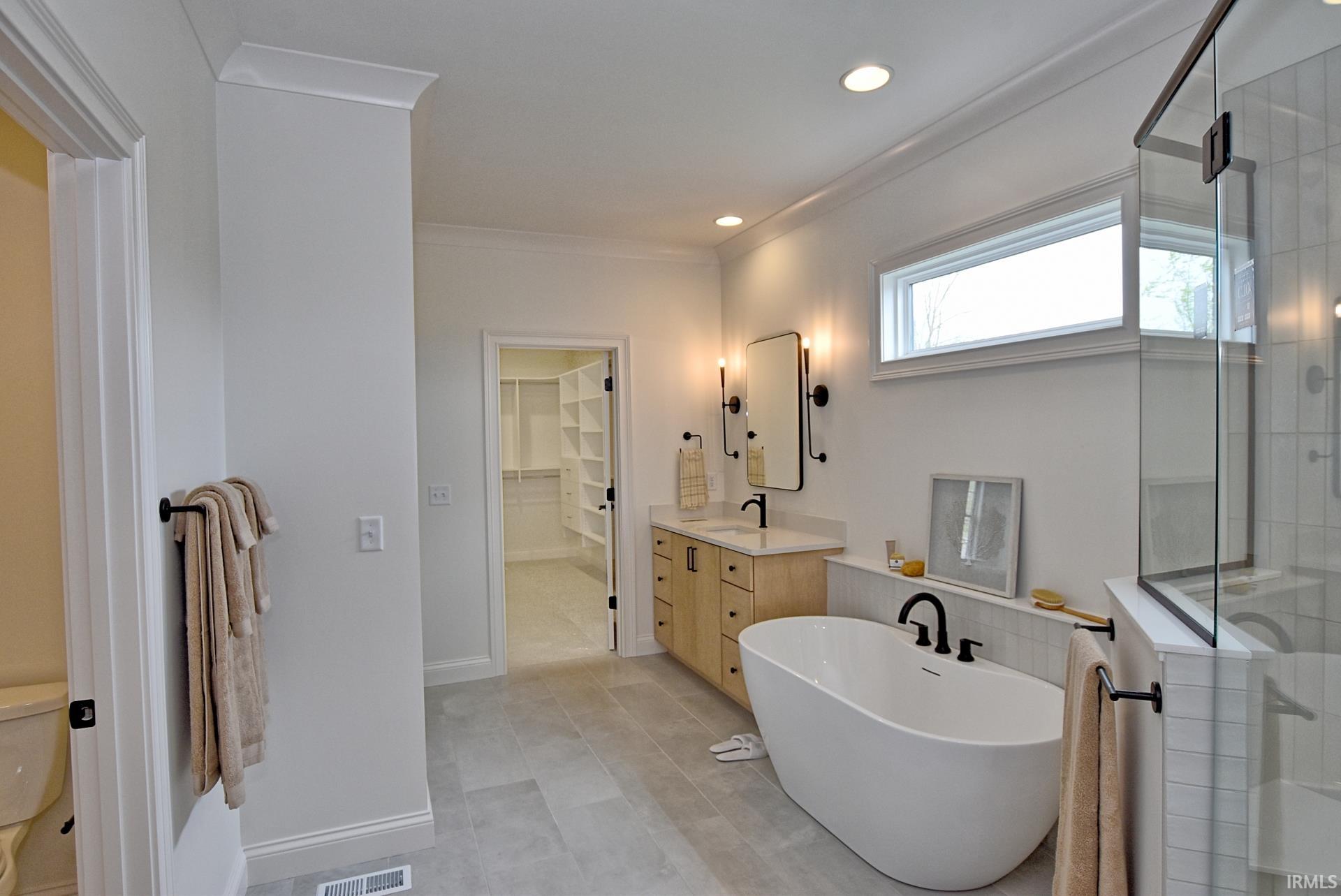 2102 Chadwick Drive Newburgh, IN 47630 - Photo 13 of 33