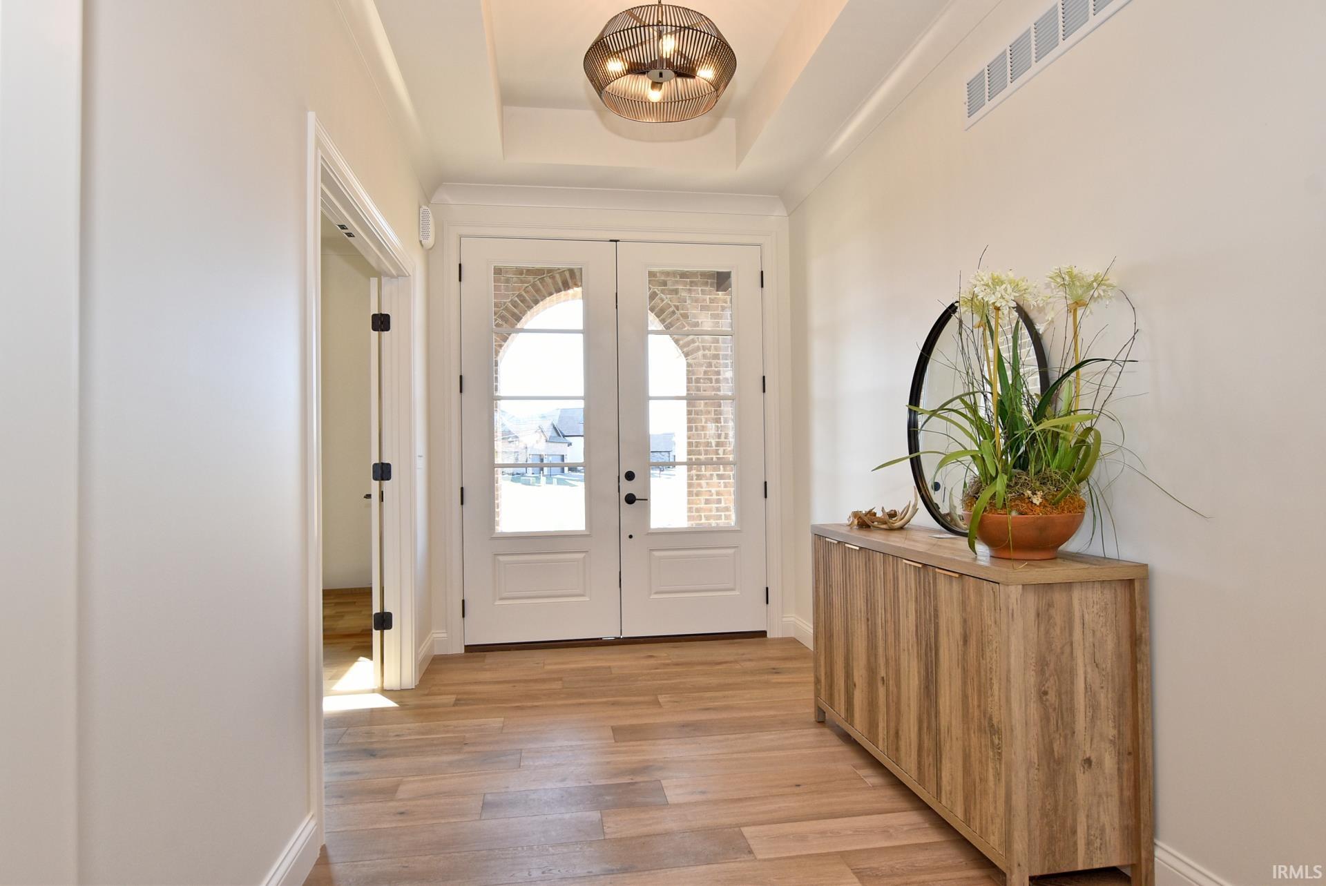 2102 Chadwick Drive Newburgh, IN 47630 - Photo 2 of 33