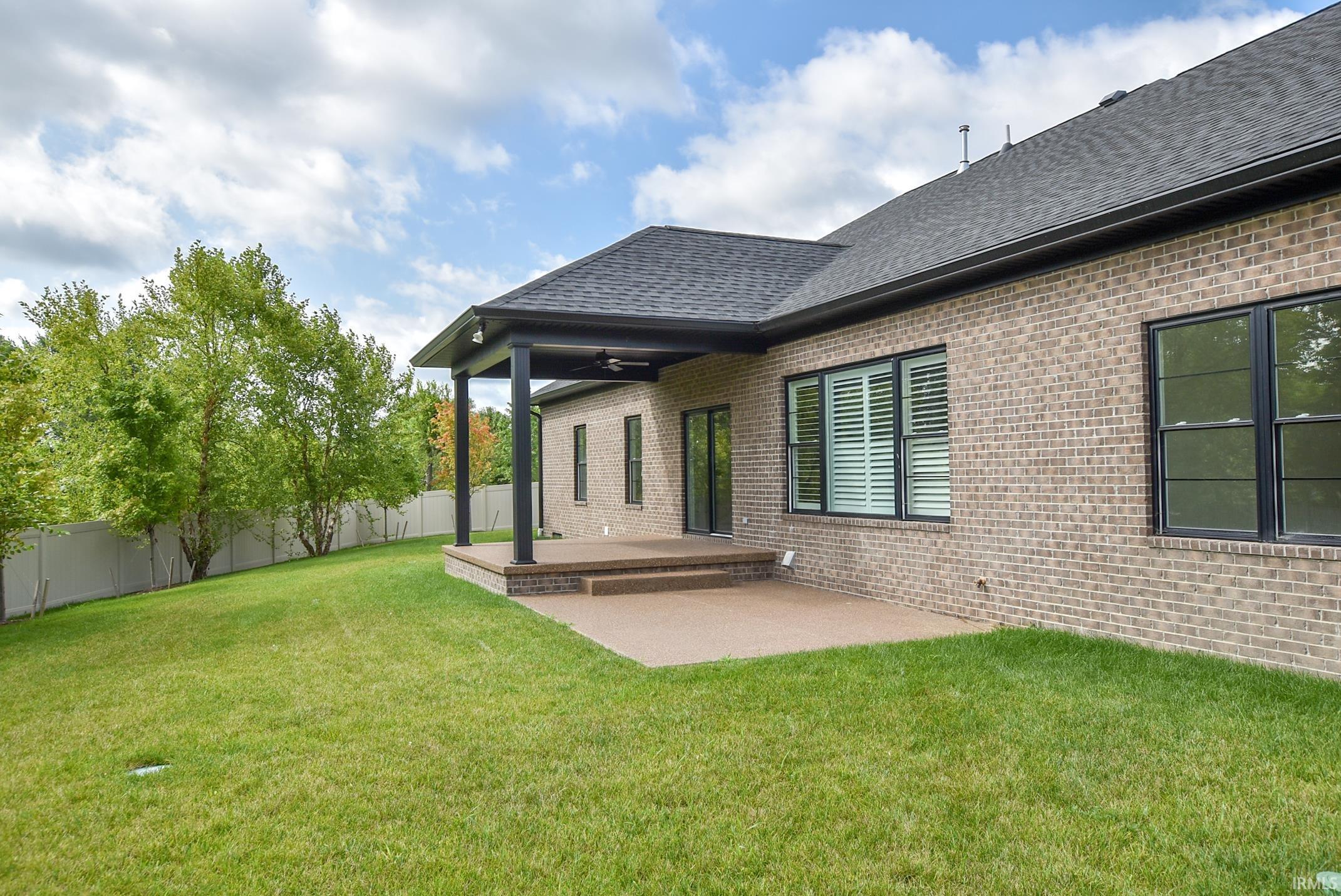 2102 Chadwick Drive Newburgh, IN 47630 - Photo 31 of 33