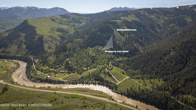 $995,000 | 1255 Deer Creek Drive, Jackson, WY 83001