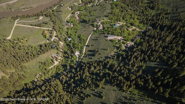 $995,000 | 1255 Deer Creek Drive, Jackson, WY 83001