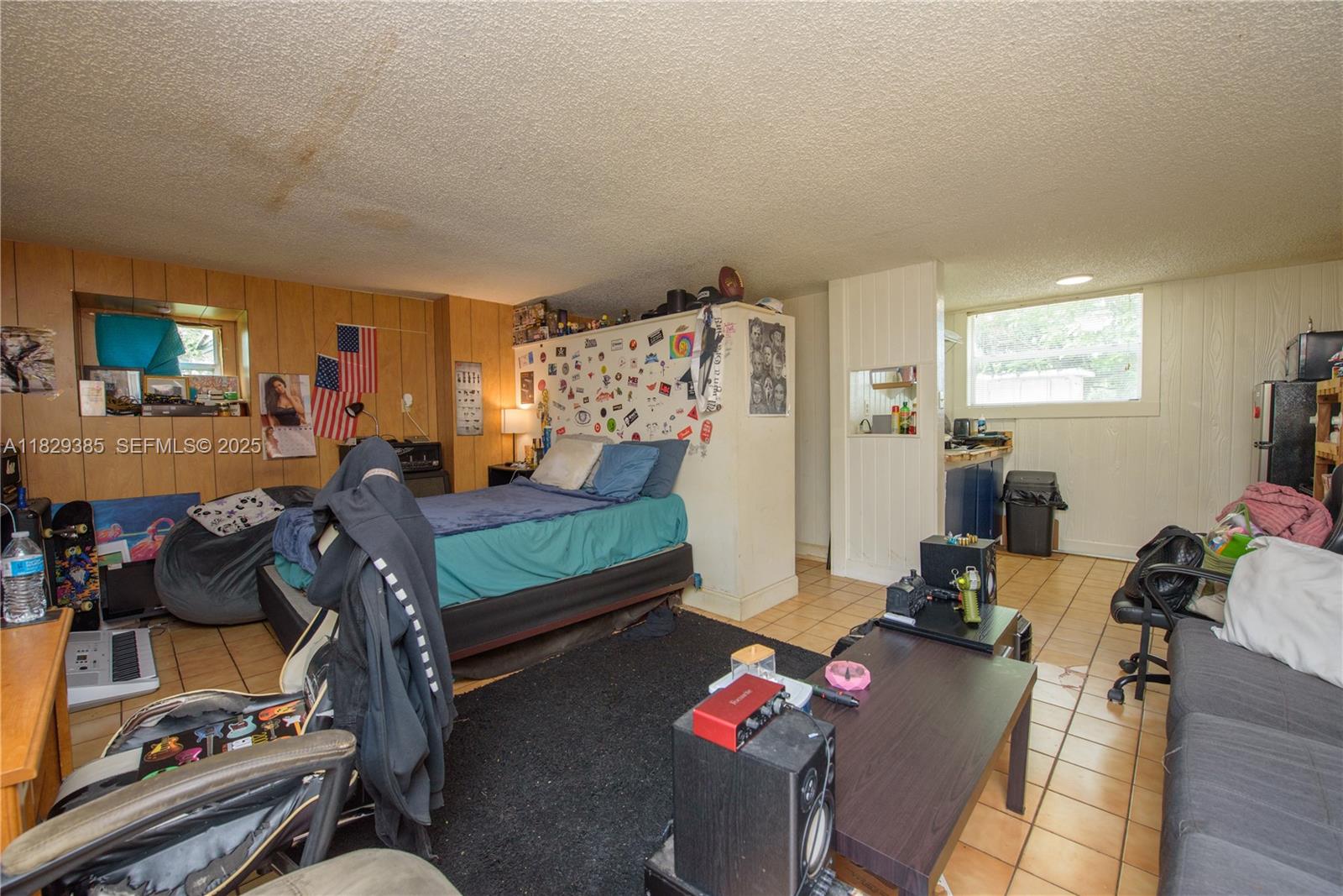 20350 Southwest 182nd Avenue Miami, FL 33187 - Photo 16 of 27