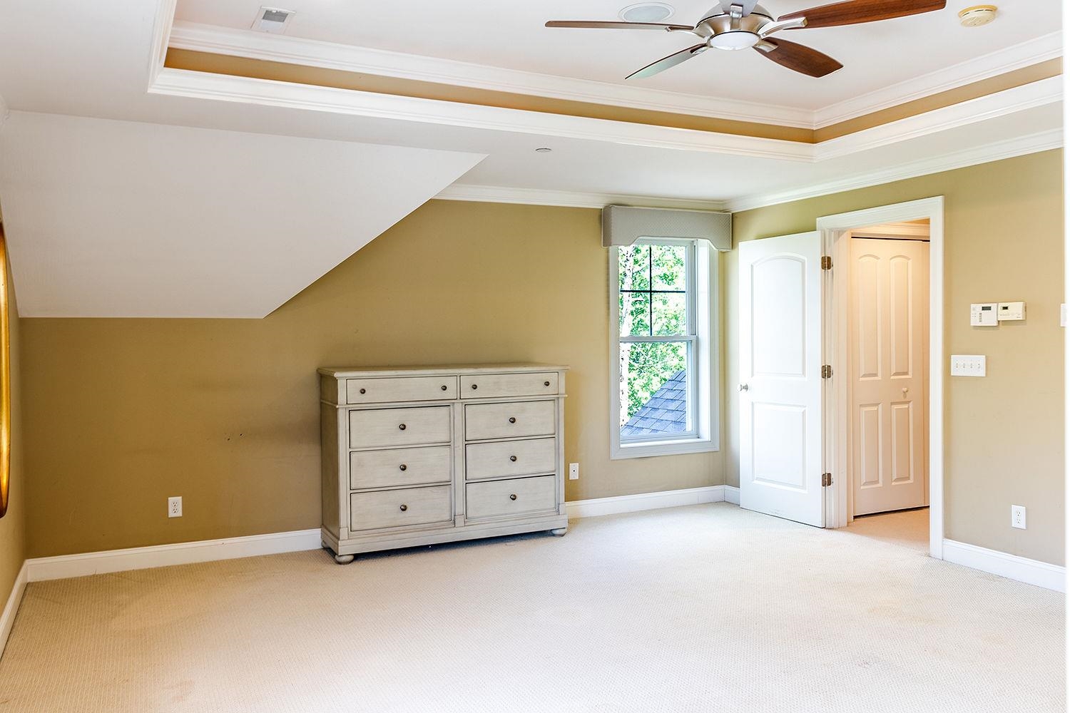 2 Manor Drive, Unit A Hooksett, NH 03106 - Photo 6 of 33