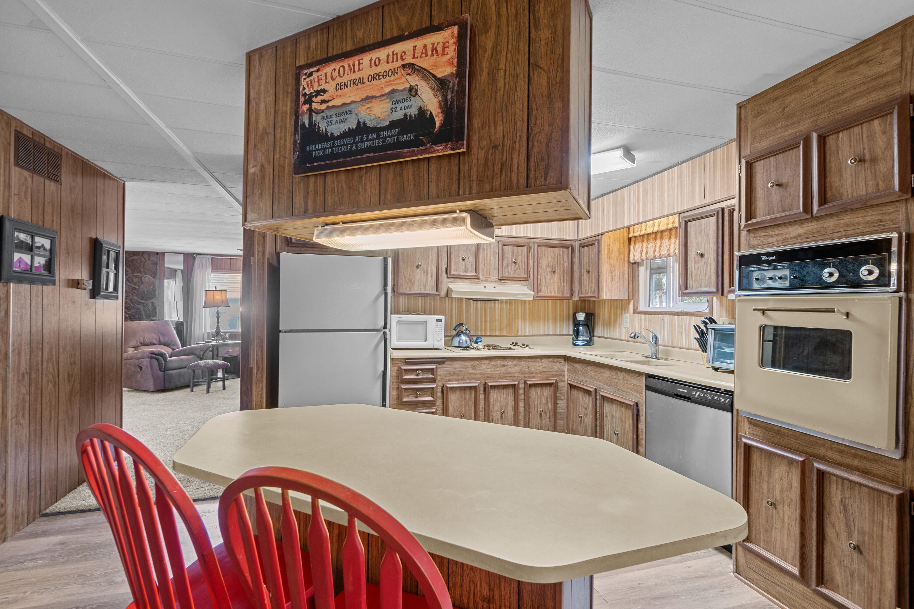 60960 Ridge Drive Bend, OR 97702 - Photo 11 of 35 29-print-Riley Visuals-29
