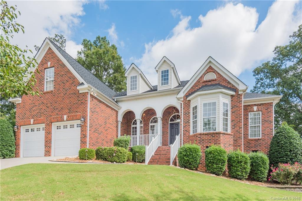 313 Forest Walk Lane Fort Mill, SC 29708 - Photo 2 of 33 Gallery Image 2