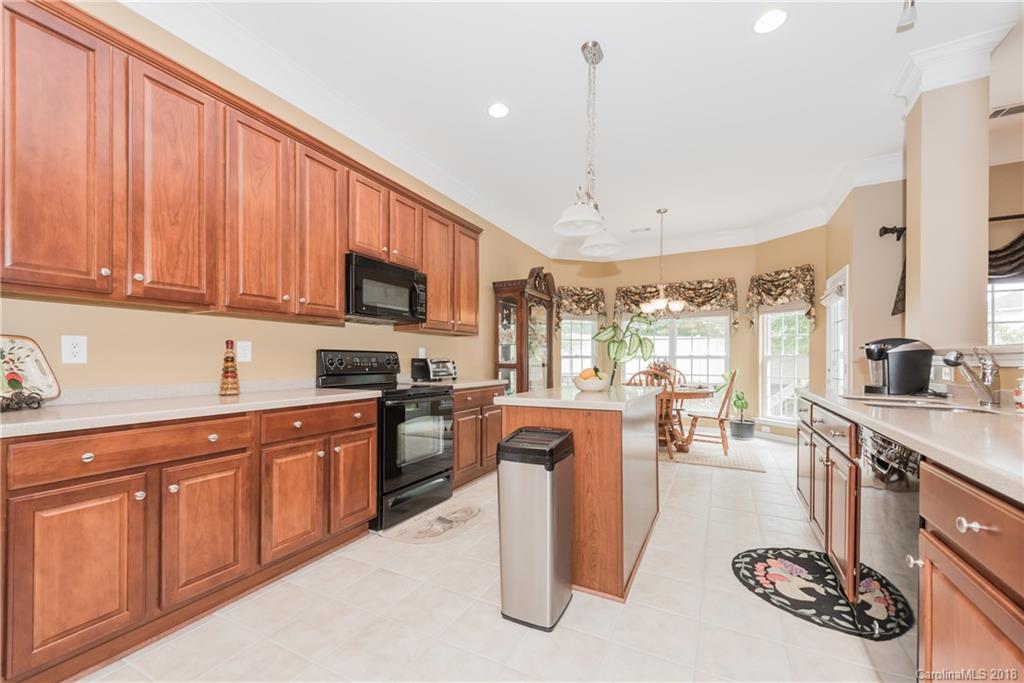 313 Forest Walk Lane Fort Mill, SC 29708 - Photo 12 of 33 Gallery Image 12