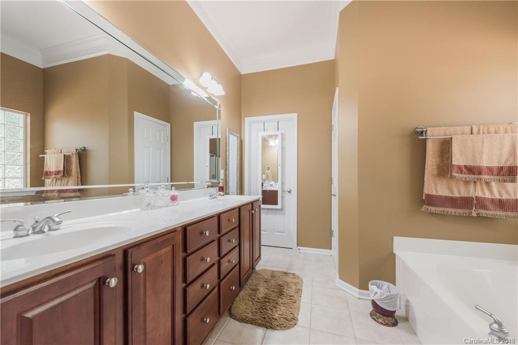 313 Forest Walk Lane Fort Mill, SC 29708 - Photo 19 of 33 Gallery Image 19