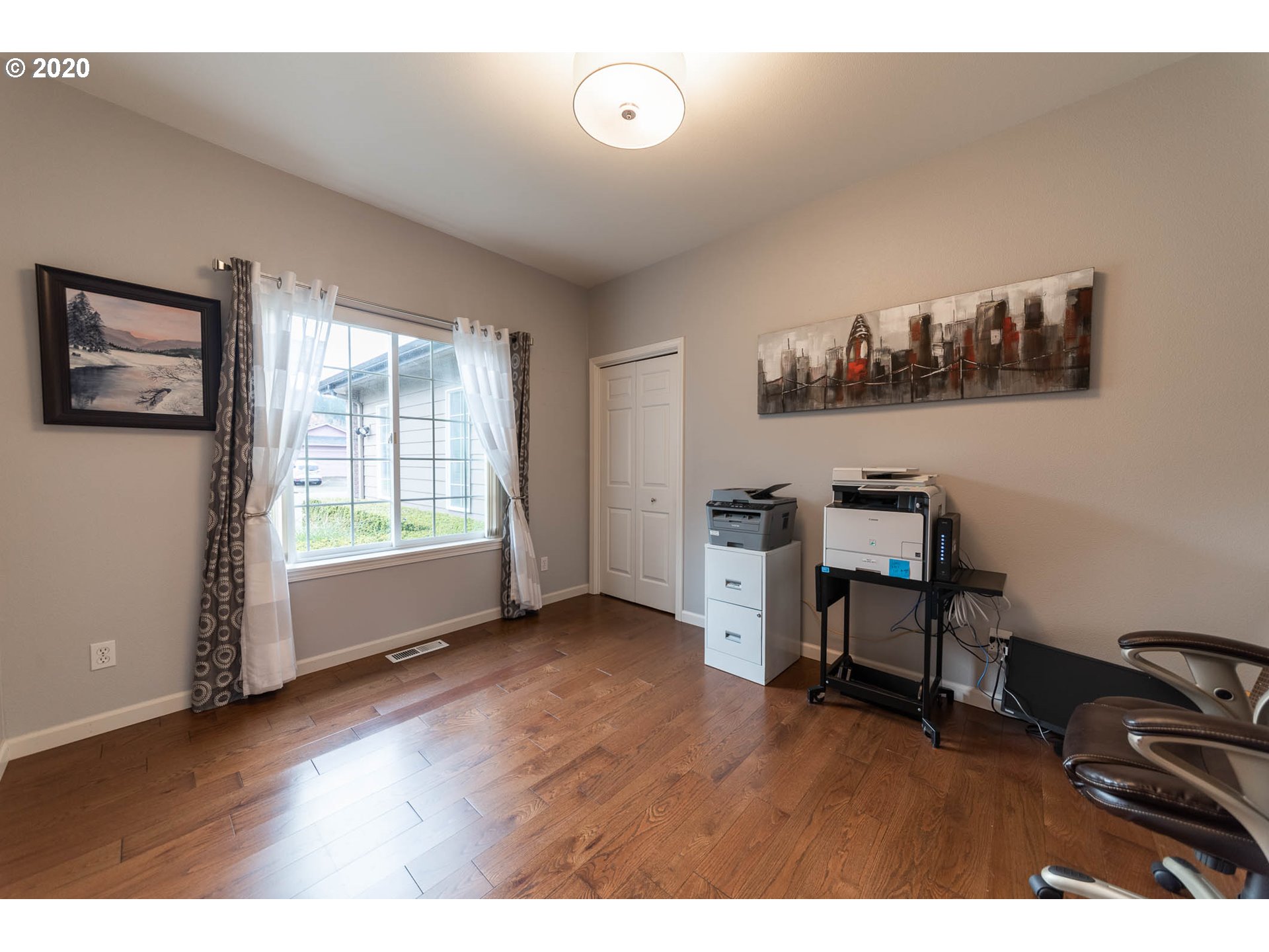 367 72nd Place Springfield, OR 97478 - Photo 16 of 32 Gallery Image 16