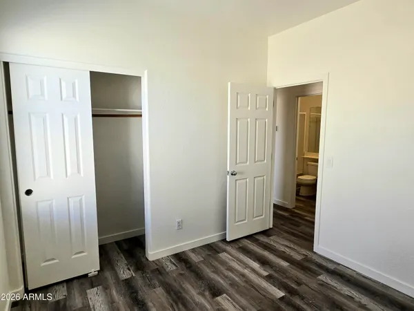 $2,095 | 1784 South Falcon Drive, Gilbert, AZ 85295