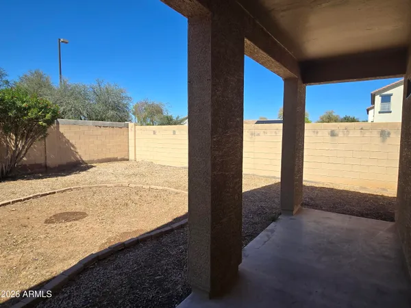 $2,095 | 1784 South Falcon Drive, Gilbert, AZ 85295