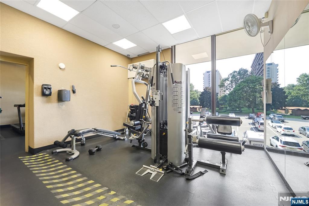 5 Horizon Road, Unit 501 Fort Lee, NJ 07024 - Photo 11 of 29