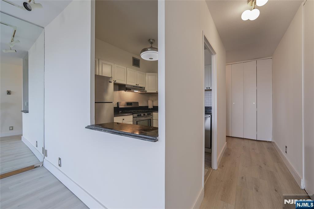 5 Horizon Road, Unit 501 Fort Lee, NJ 07024 - Photo 27 of 29