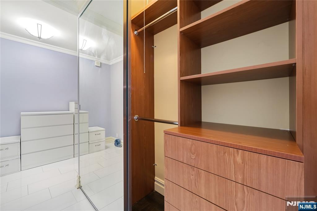 5 Horizon Road, Unit 501 Fort Lee, NJ 07024 - Photo 3 of 29