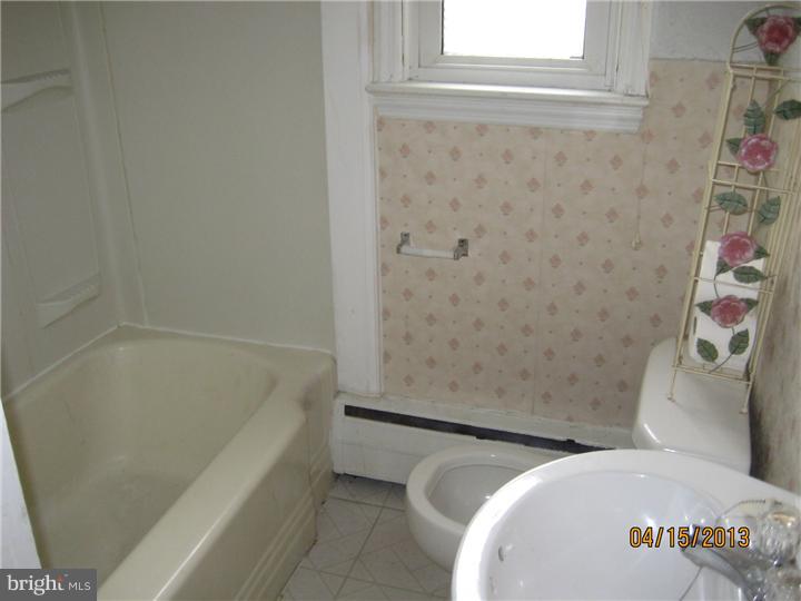849 Rambler Avenue Runnemede, NJ 08078 - Photo 13 of 13 Bathroom