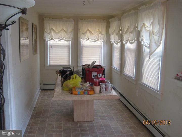 849 Rambler Avenue Runnemede, NJ 08078 - Photo 6 of 13 Dining Room