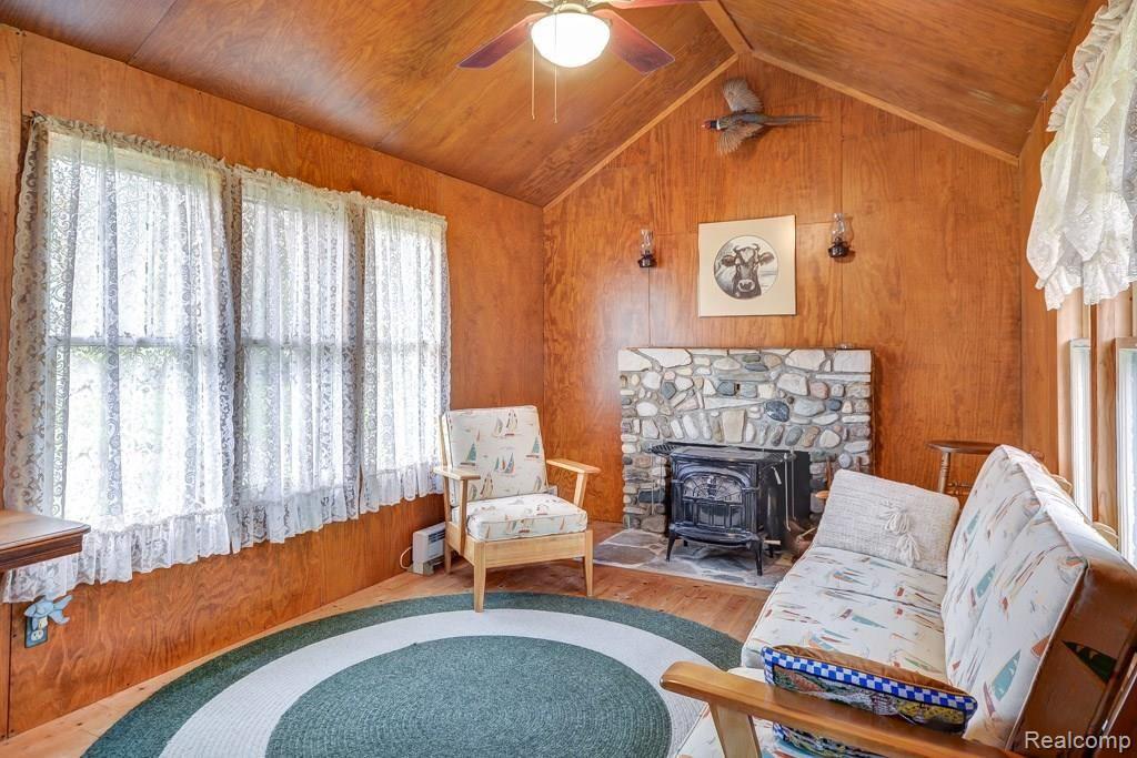 11237 Tipsico Lake Road Fenton, MI 48430 - Photo 37 of 61 83.jpg