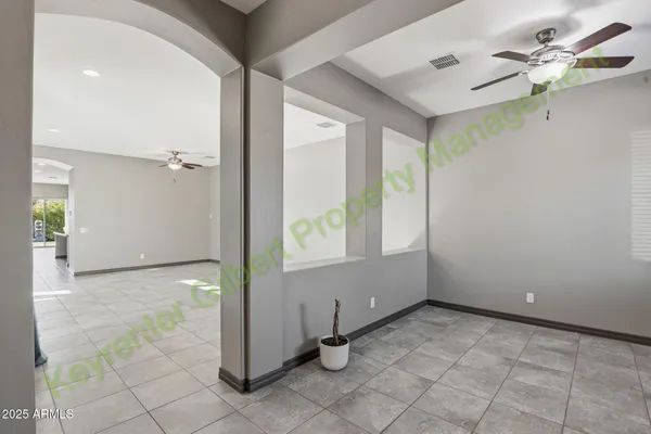 a picture of a bathroom