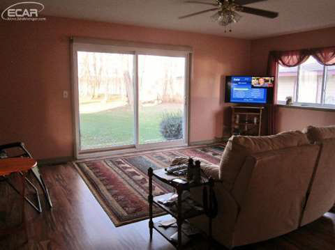 7305 North Henderson Road Davison, MI 48423 - Photo 10 of 19 20426091-9.JPG