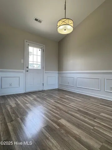 $1,700 | 410 Bristol Lane, Hubert, NC 28539