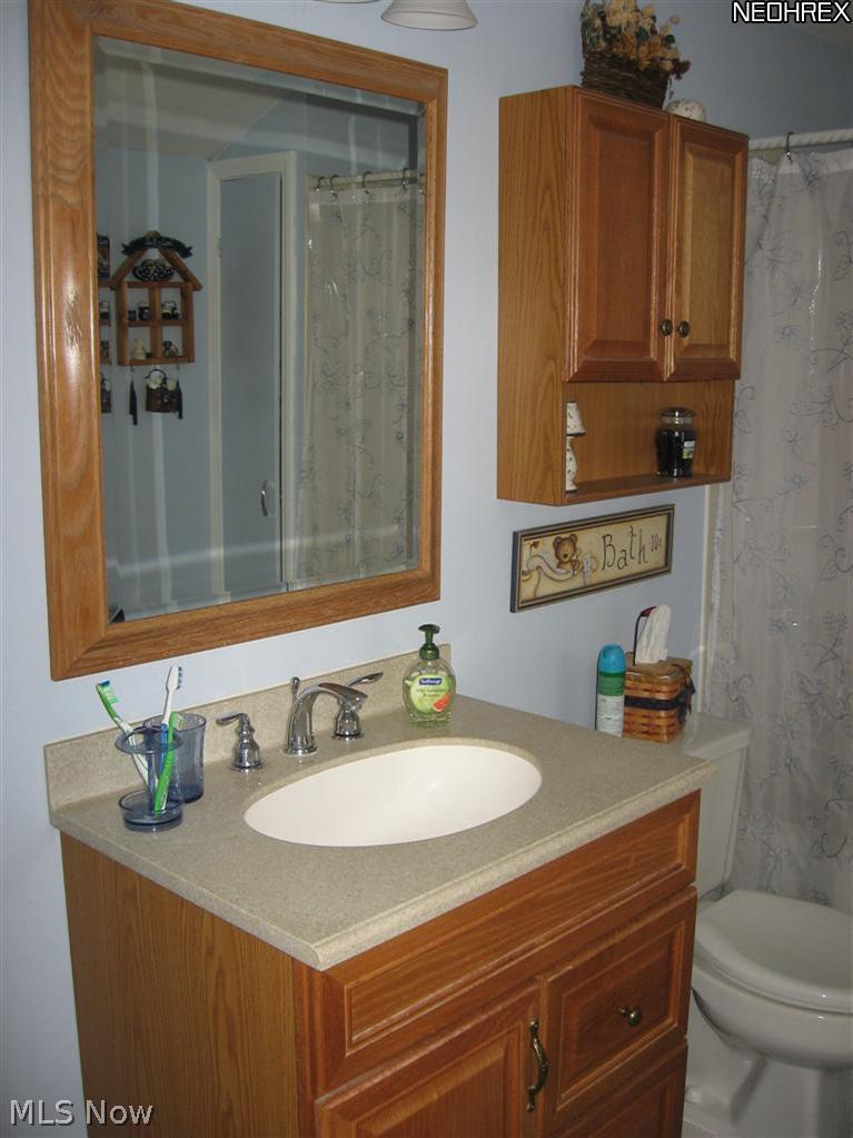28518 Forest Road Willowick, OH 44095 - Photo 5 of 19
