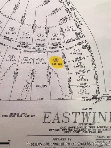 a close up of a sign