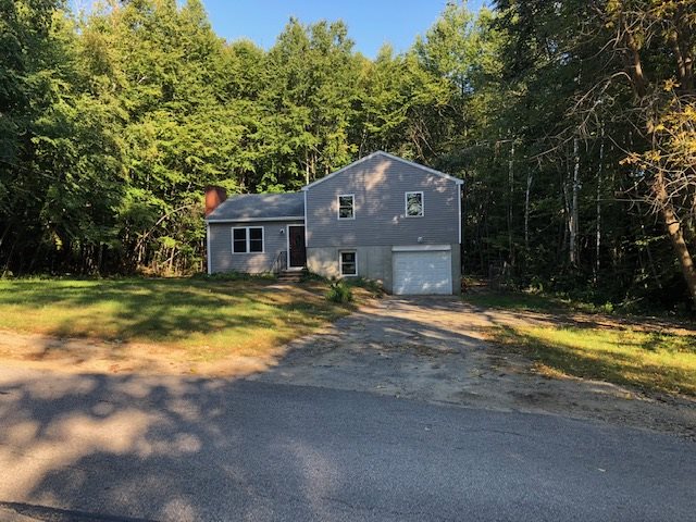 422 Cross Country Road Pembroke, NH 03275 - Photo 1 of 14 Gallery Image 1