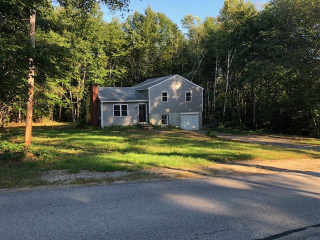 422 Cross Country Road Pembroke, NH 03275 - Photo 2 of 14 Gallery Image 2