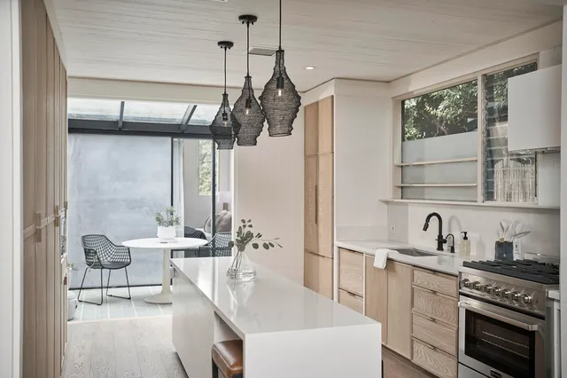 $4,950,000 | 180 Hermosillo Road, Montecito, CA 93108