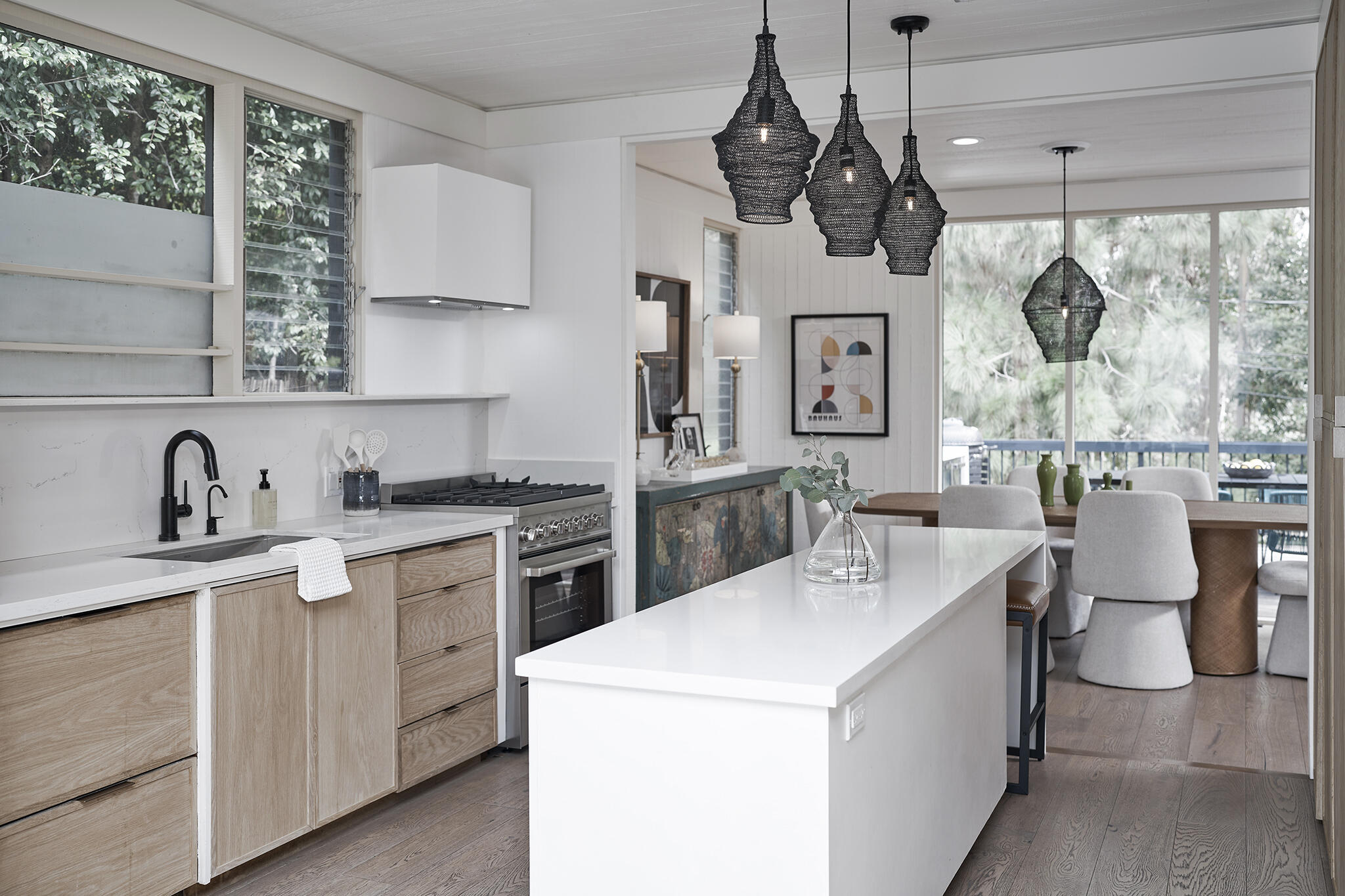 180 Hermosillo Road Montecito, CA 93108 - Photo 19 of 56 Kitchen5_CTW9742