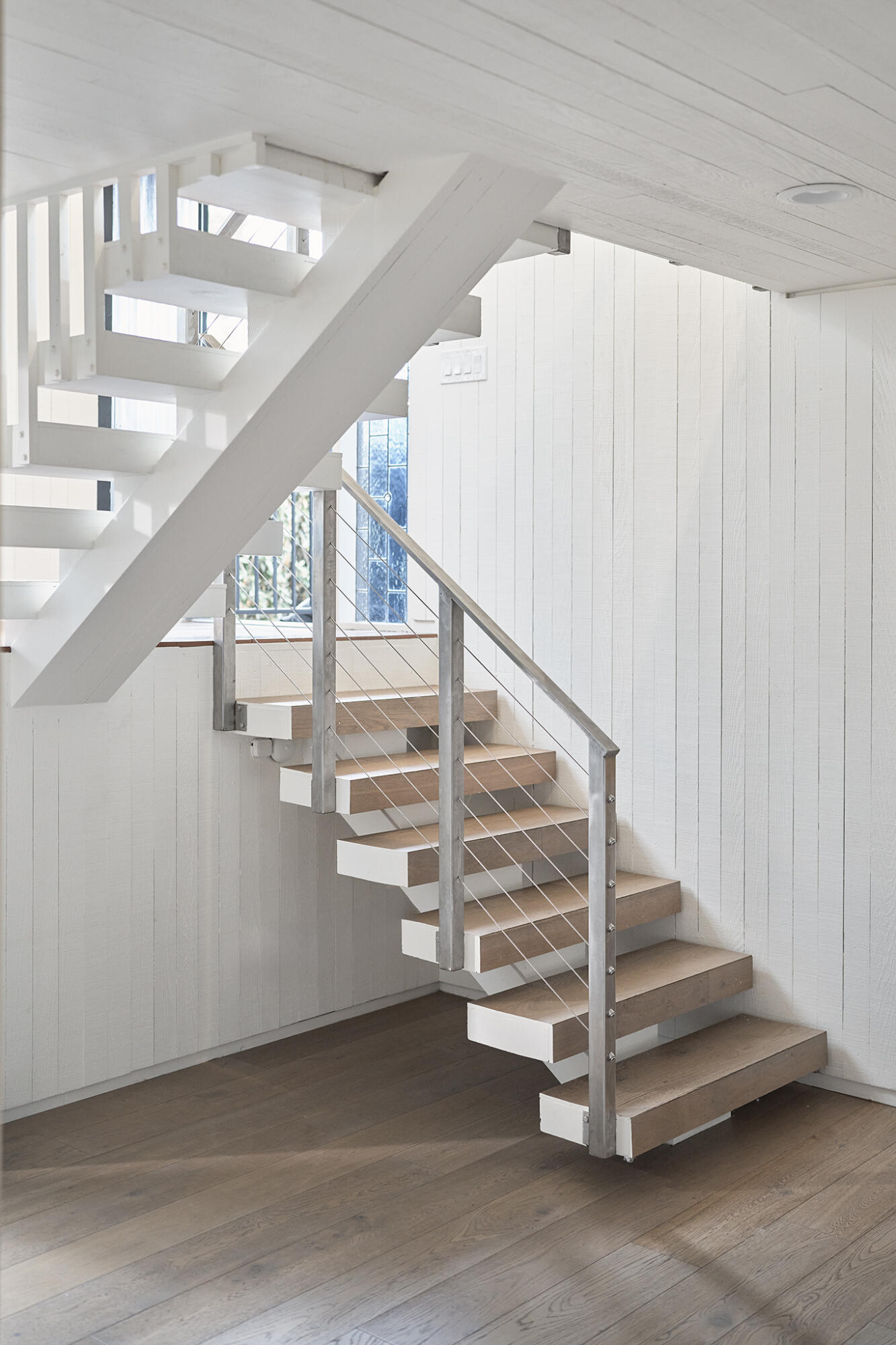 180 Hermosillo Road Montecito, CA 93108 - Photo 32 of 56 Staircase_CTW9504