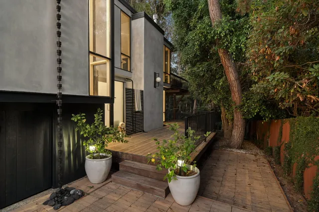 $4,950,000 | 180 Hermosillo Road, Montecito, CA 93108