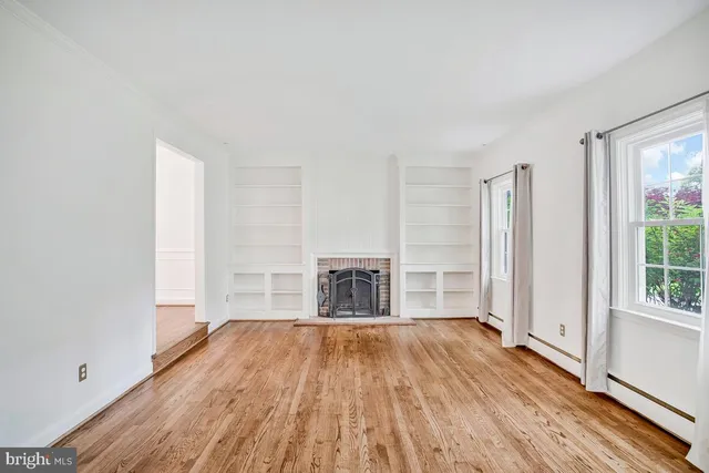 $3,700 | 8205 Robin Hood Court, Towson, MD 21204