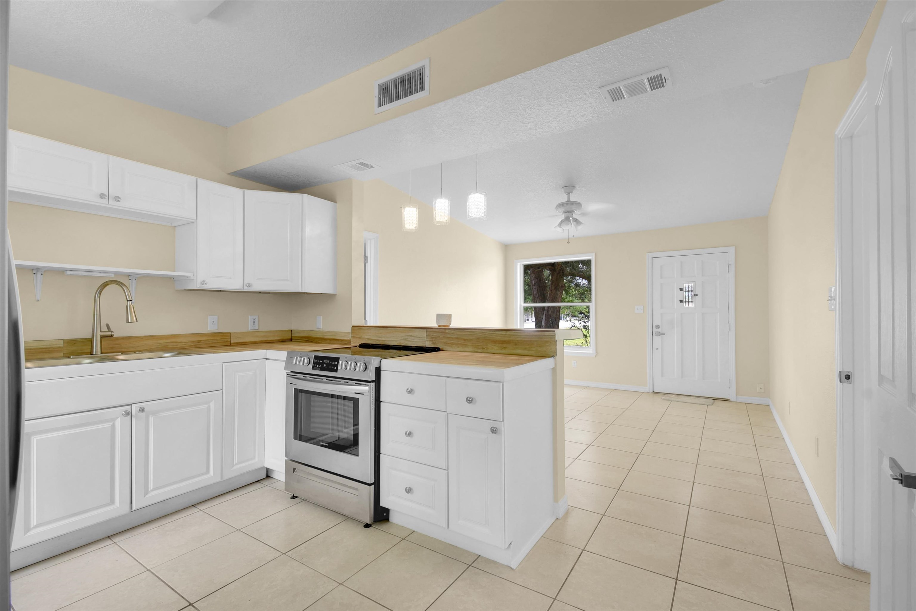 228 Spring Street St. Augustine, FL 32084 - Photo 11 of 38