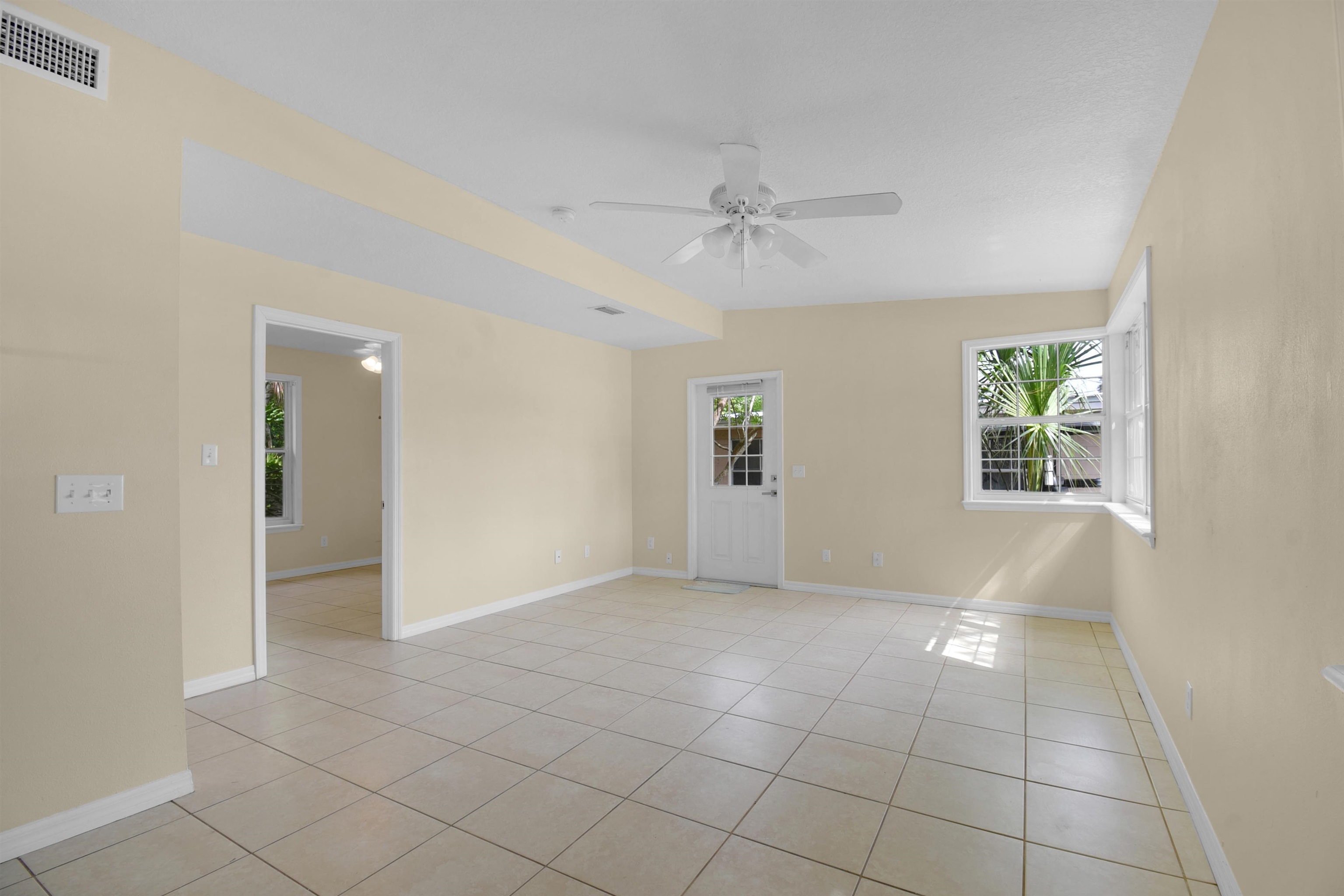 228 Spring Street St. Augustine, FL 32084 - Photo 26 of 38 Easy access to the beautiful back yard