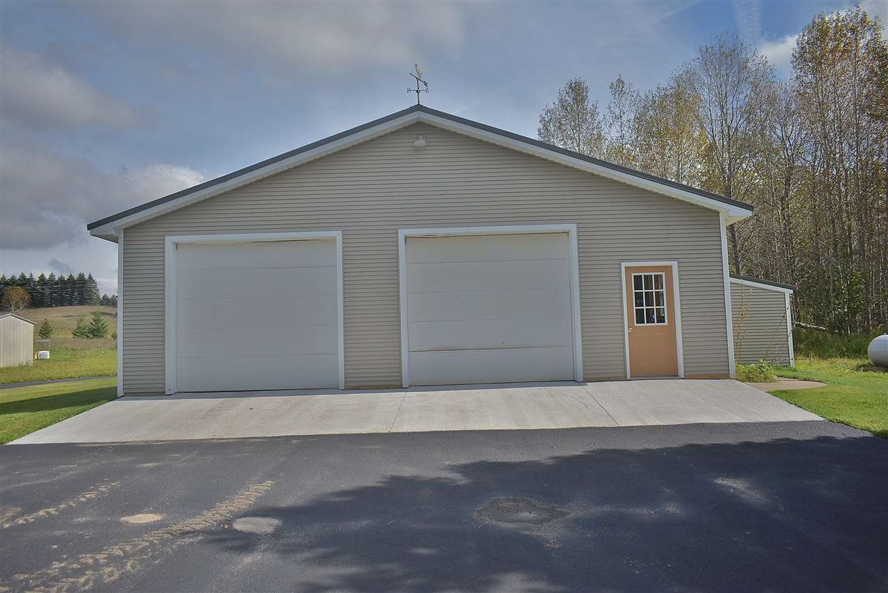 9861 West 4 Road Mesick, MI 49668 - Photo 30 of 49 1903592-29.JPG