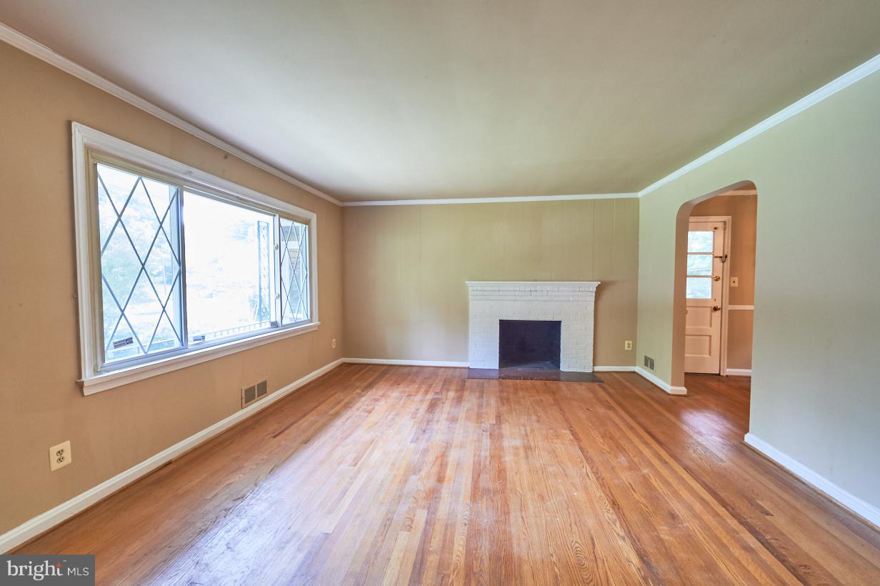 4914 Sharon Road Temple Hills, MD 20748 - Photo 4 of 25 Living Room oak wood floor